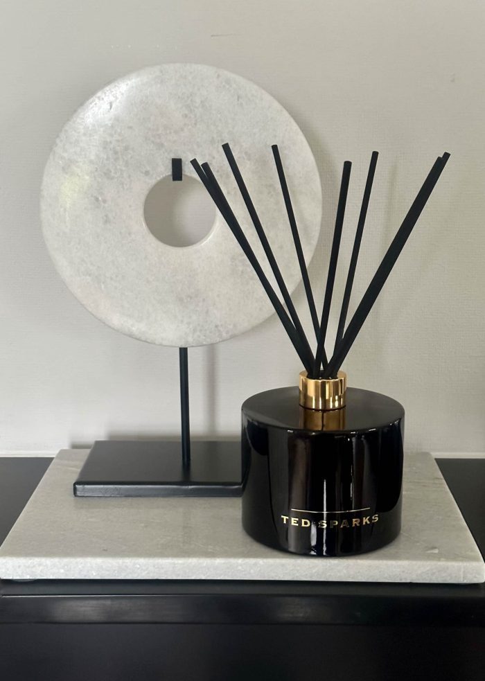 Ted Sparks Diffuser XL; Bamboo & Peony