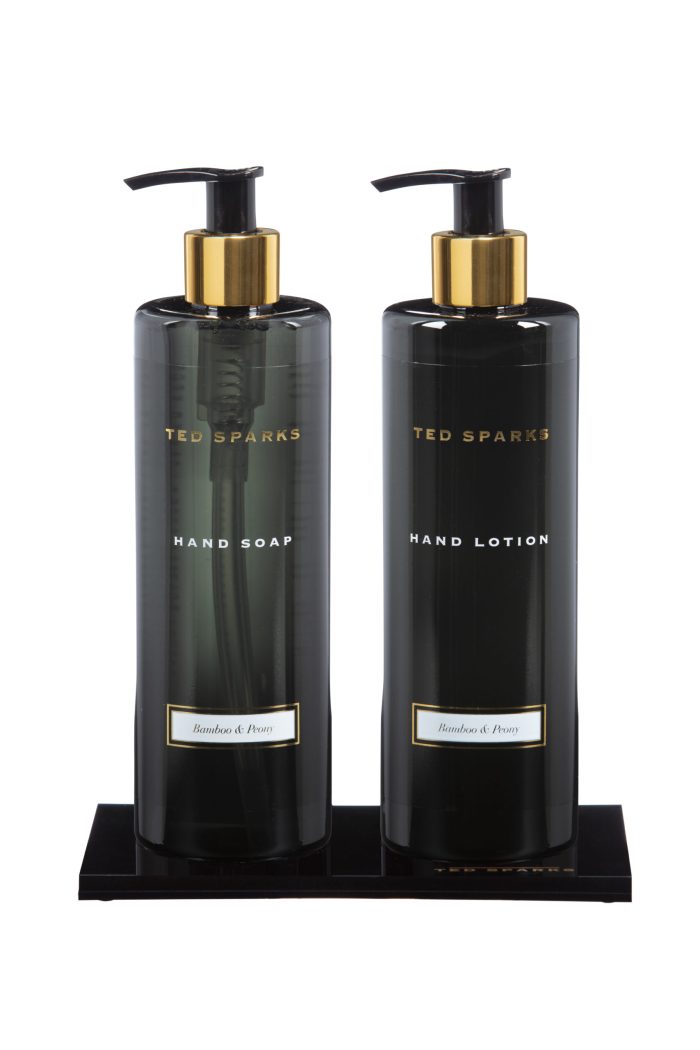 Ted Sparks Hand Gift Set Bamboo & Peony – detail zwarte flacon met gouden accenten