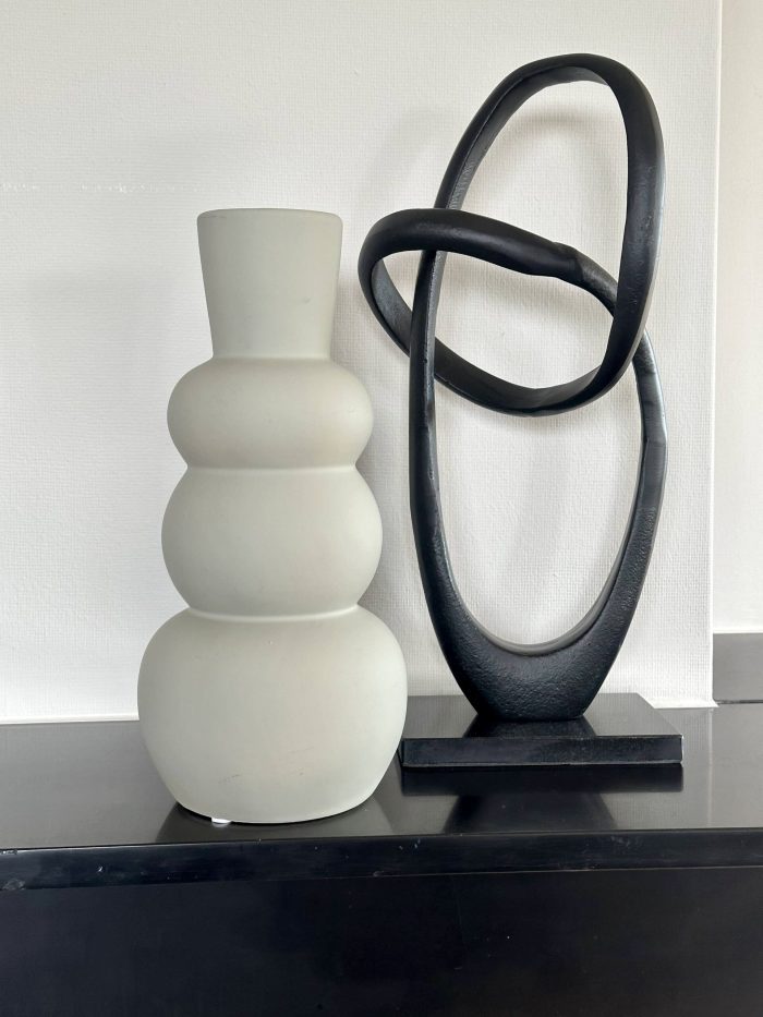 Vaas Ivory M