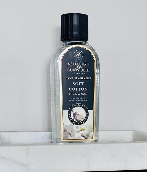 Ashleigh & Burwood geurlampolie Soft Cotton – 250 ml frisse, poederige katoengeur met roos, viooltje en muskus