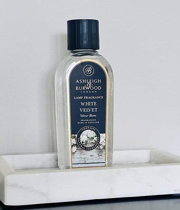 Ashleigh & Burwood geurlampolie White Velvet – 250 ml bloemige geur met orchidee, jasmijn en sandelhout